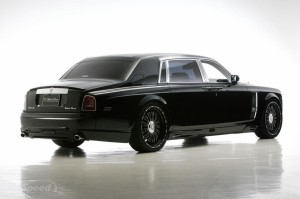 Rolls-Royce-phantom            